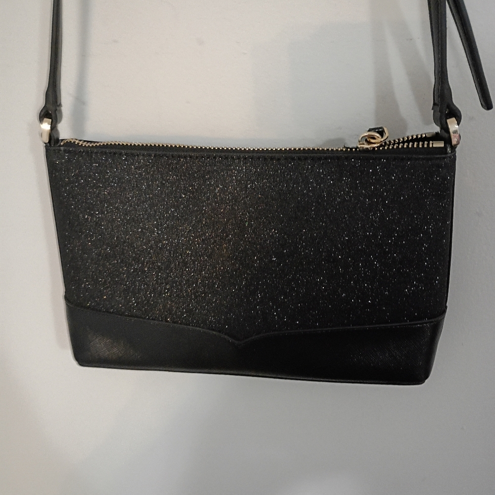 Kate Spade, NWOT, Glittery Crossbody Bag, Zipper Closure, Color Black - Picture 9 of 15